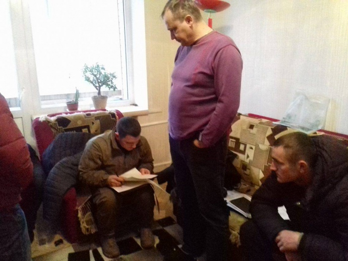 обшук у Сідоркина