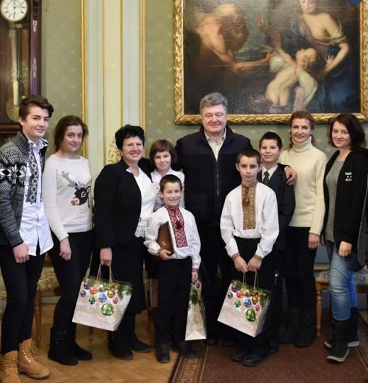 Порошенко и семья Бузивок