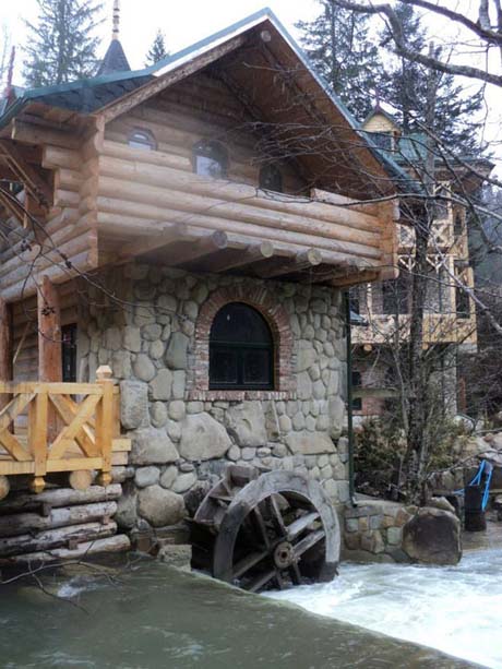 У Ющенка у Карпатах будуть музеї та ресторан У Ющенка у Карпатах будуть музеї та ресторан