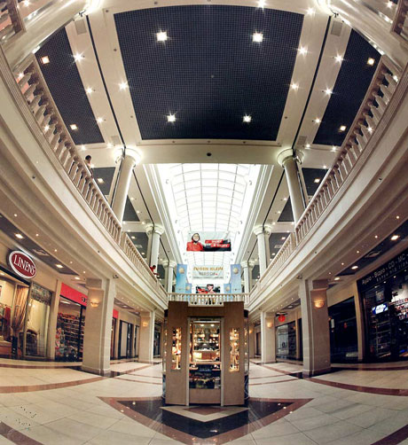 Глобус захопили в ніч з 21 на 22 вересня. Фото: archunion.com.ua