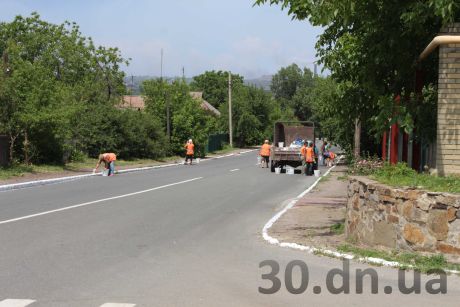 Енакиево убирают для Януковича Енакиево убирают для Януковича