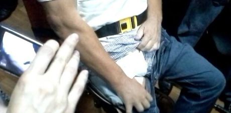 Мельник показав пов`язку. Фото із Facebook Ольги Червакової