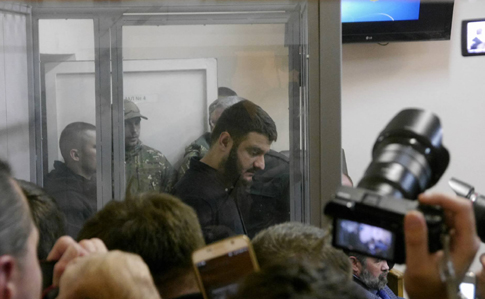 Після лише місяця розгляду справи суд визнав законною процедуру торгів щодо