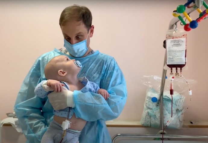 Повністю сумісного донора для Назара знайшли аж у Німеччині