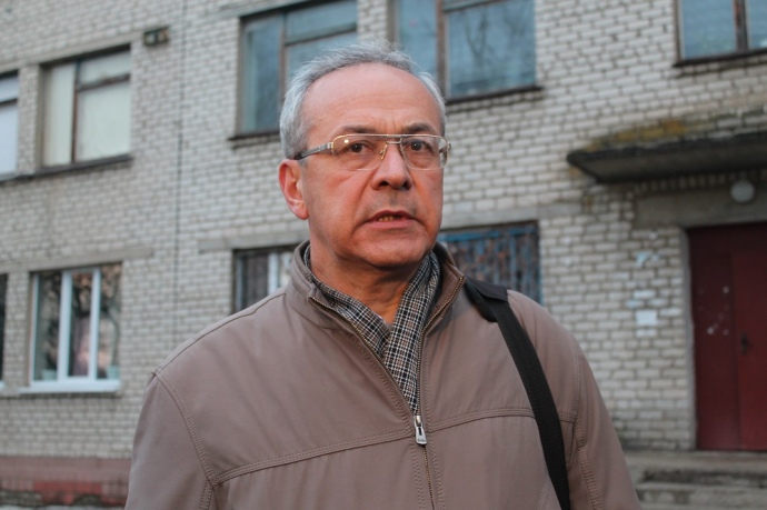 В.о. головного лікарня Валерій Іванов ображений, що пораненим медсестрам лікарні не надали УБД