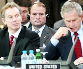 2004 год. На самите НАТО в Стамбуле