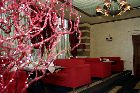 Червоний - позитивно впливає на апетит