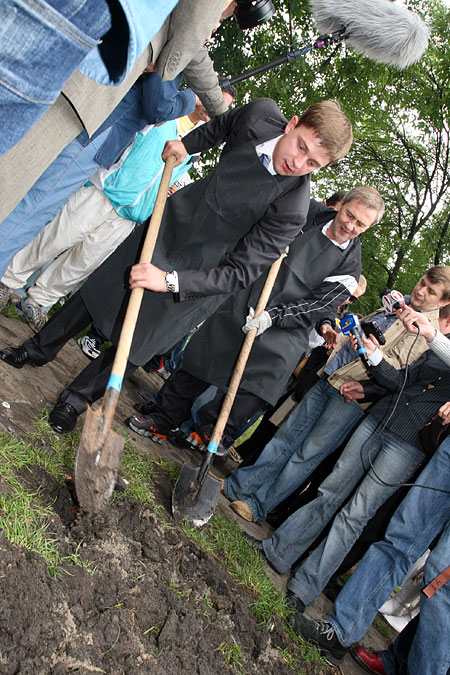 Черновецький і Довгий сумістили приємне з корисним
