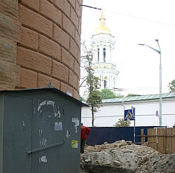 Вид на Лавру з Арсеналу